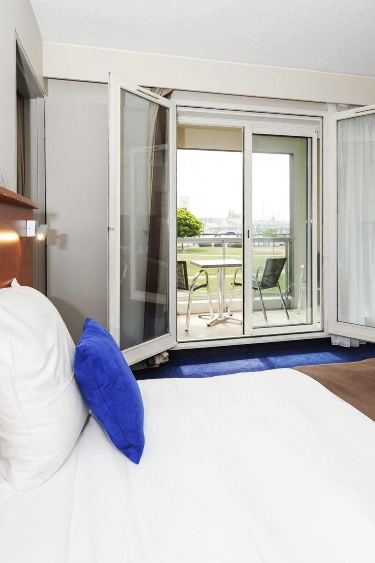 Hotel The Originals Boutique, Admiral's,
